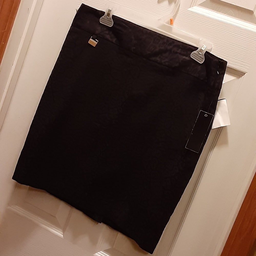 Ladies skirt